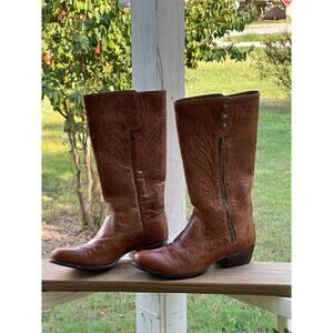 Women’s Ariat western boots